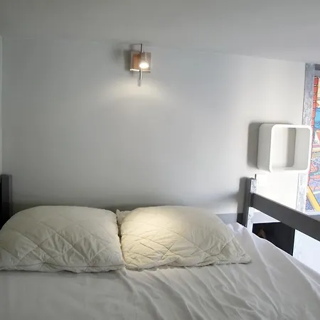 Studio St Germain Odeon Apartment Paris