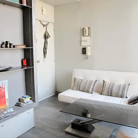 Studio St Germain Odeon Apartment